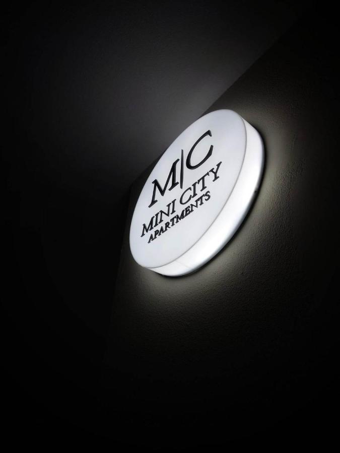 Apartment Mini Escape